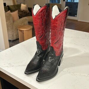 Dan post boots cowboy boots size 6.5